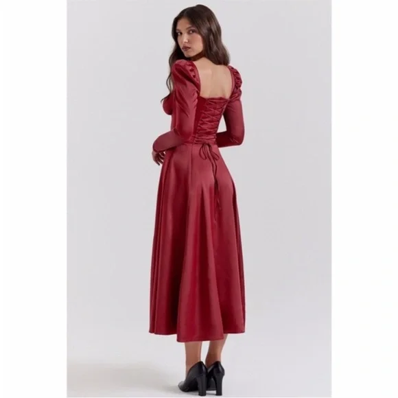 NEW House of CB Sebille Dress Blood Red Small - Picture 10 of 15